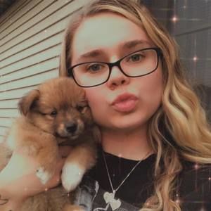 Meet your Posher, Michaela